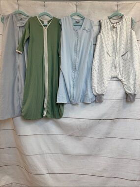 Bundle Set of 4 Baby Sleep Sacks PJs-Happy Baby Tealbee Baby Halo 12-18 month